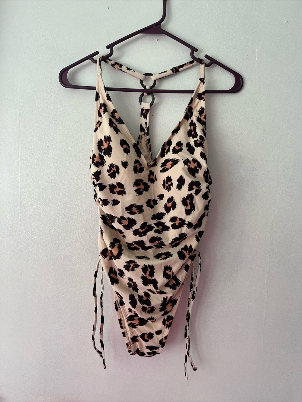 NWT Kona Sol one piece swim suit size medium